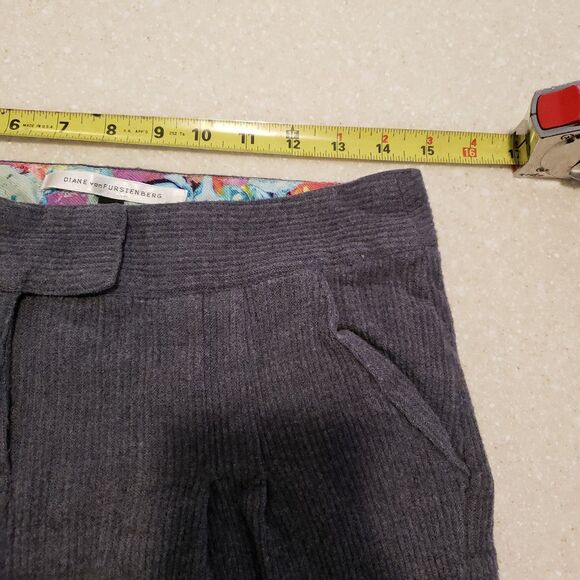 Diane von Furstenberg Cropped Pants Womens SZ 6 Gray Wide Leg Cuffed - Picture 9 of 11